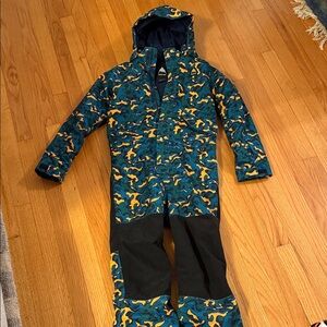 Burton Snowsuit - comic camo